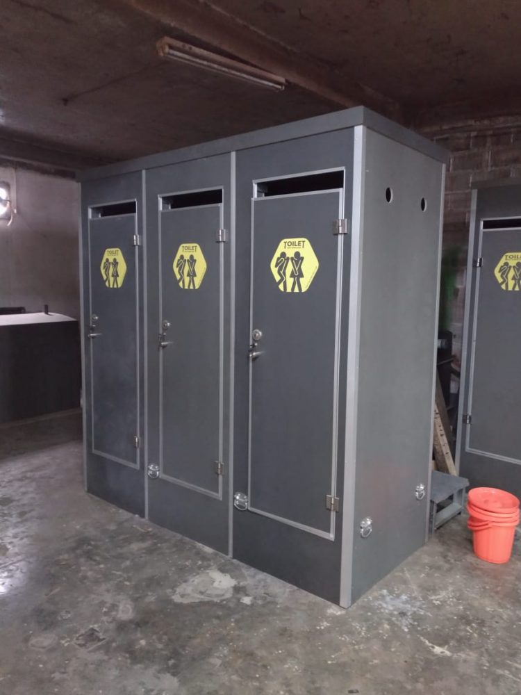 Portable Toilet Triple Unit